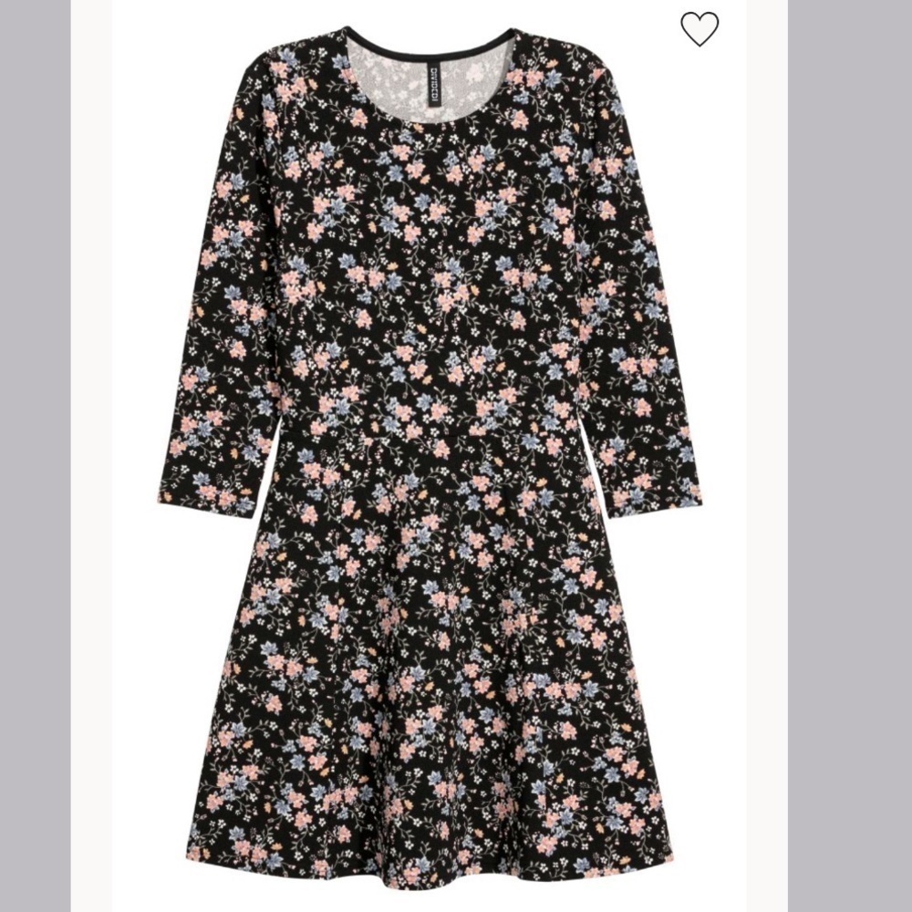 H&M•Jersey fit and flare dress